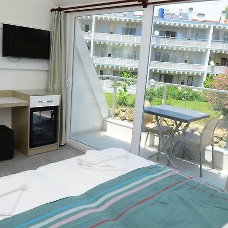 Lofts Alanya Lina * Okurcalar